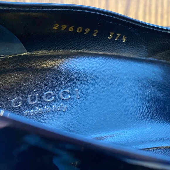 Gucci Navy Blue Patent Platform Pumps - Picture 10 of 11